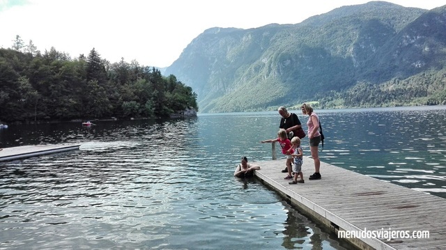 Lago Bohinj en eslovenia