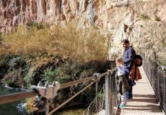 La Ruta de los Puentes Colgantes de Chulilla con niños